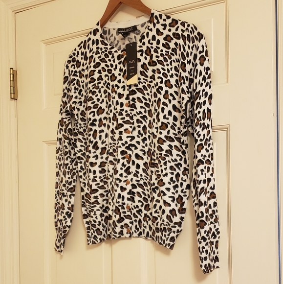 NWT Ava Paige leopard print cardigan, S - Picture 2 of 5